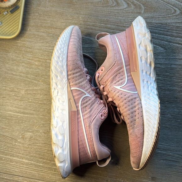 Nike Women’s React Infinity Run FK 2 Size 10.5 - Picture 4 of 7